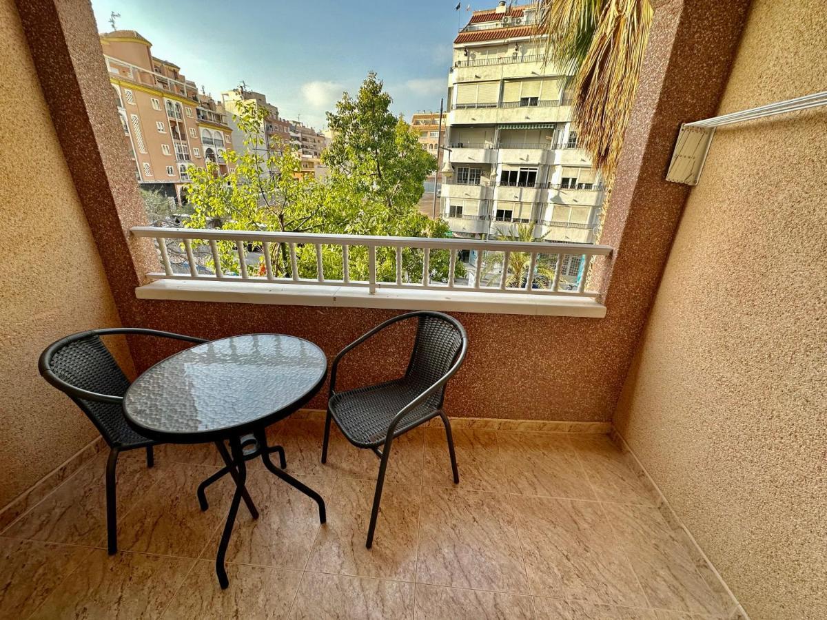 Costa Blanca Apartment Торевиеха Екстериор снимка